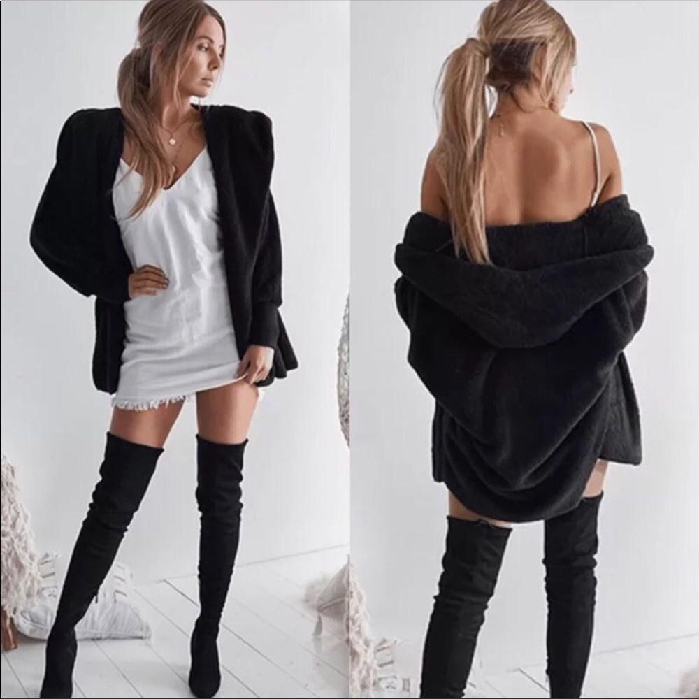 2 Left! Black Hooded Teddy Sweater with Pockets - Picture 2 of 7